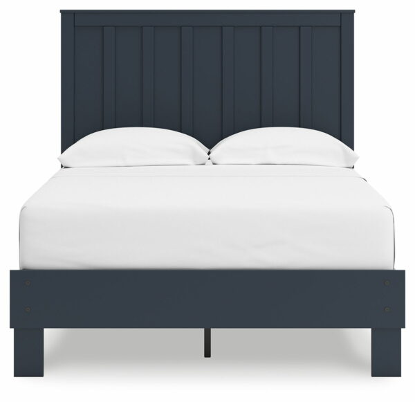 Simmenfort - Platform Bed With Panel Headboard - Image 2