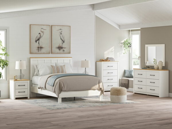 Linnocreek - Panel Bed - Image 9