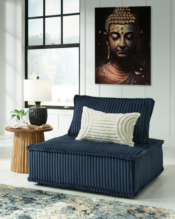 Bales - Accent Chair - Image 21