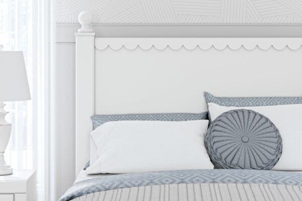Mollviney - Panel Bed - Image 9