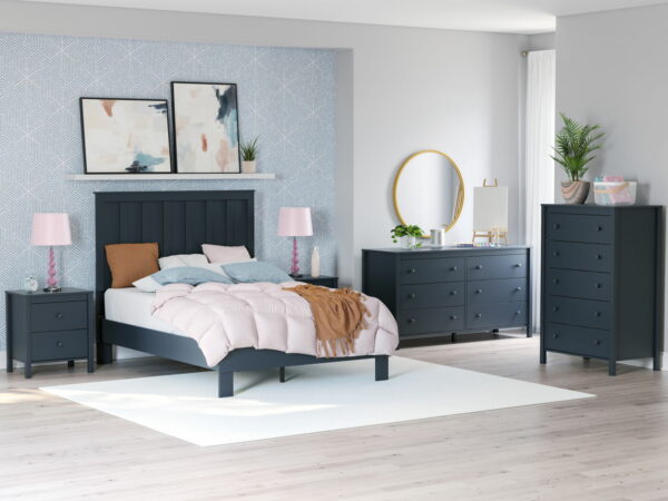 Simmenfort - Platform Bed With Panel Headboard - Image 14