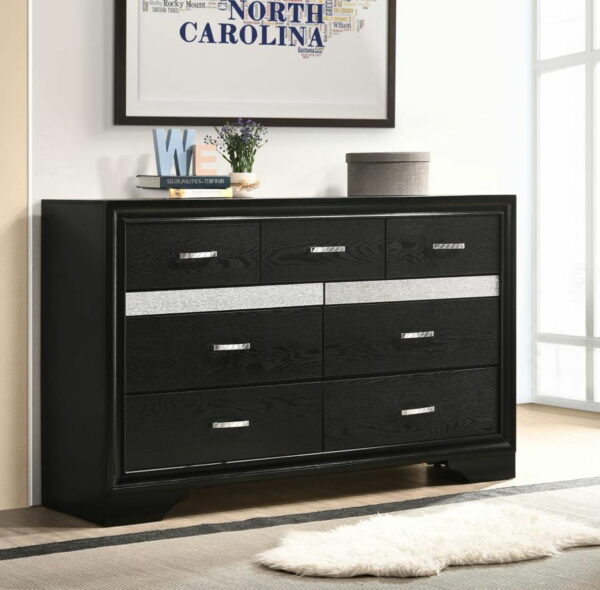 Miranda - 7-Drawer Dresser - Image 22