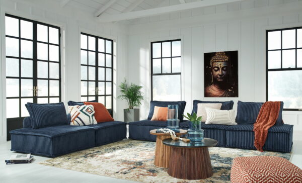 Bales - Sectional - Image 7