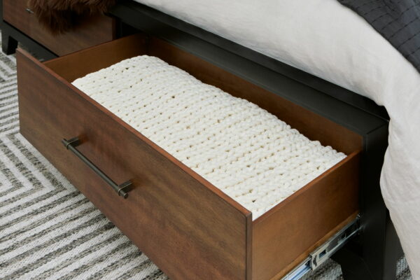 Kraeburn - Panel Storage Bed - Image 3