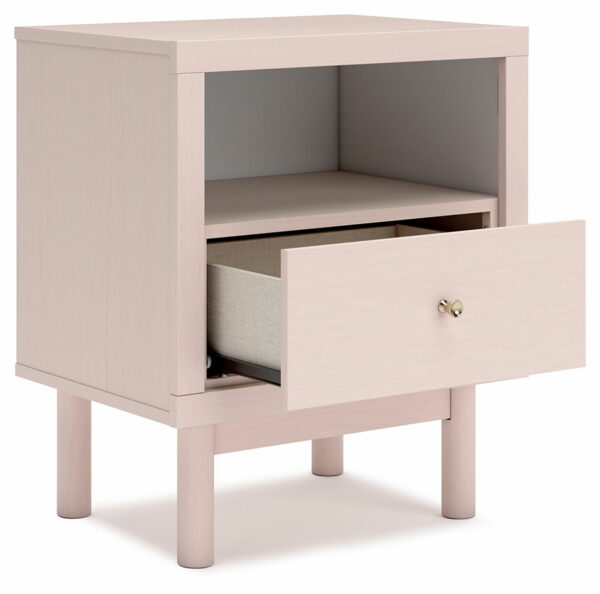 Wistenpine - Upholstered Panel Bedroom Set - Image 2