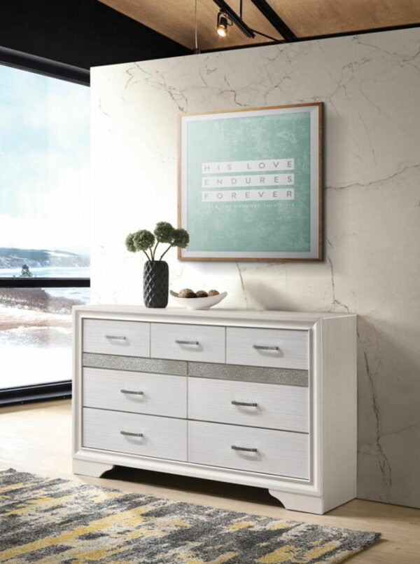 Miranda - 7-Drawer Dresser - Image 26