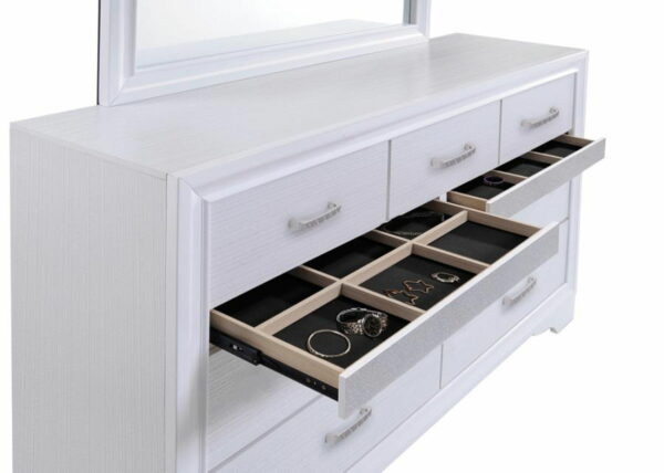 Miranda - 7-Drawer Dresser - Image 5