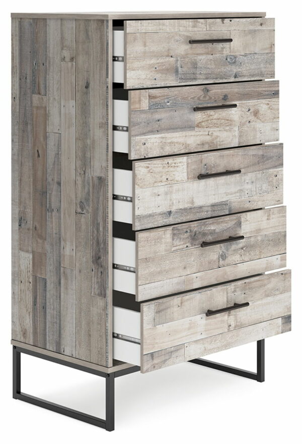 Neilsville - Whitewash - Five Drawer Chest - Image 2