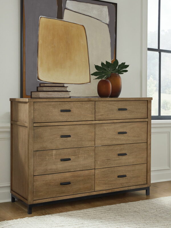Tomtyn - Light Brown - Dresser - Image 7