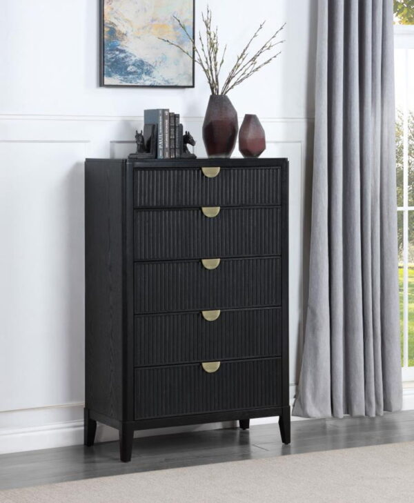 Brookmead - 5-Drawer Bedroom Chest - Black - Image 5