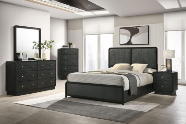 Cavelle - 5-Drawer Chest Of Drawers - Black - Image 2