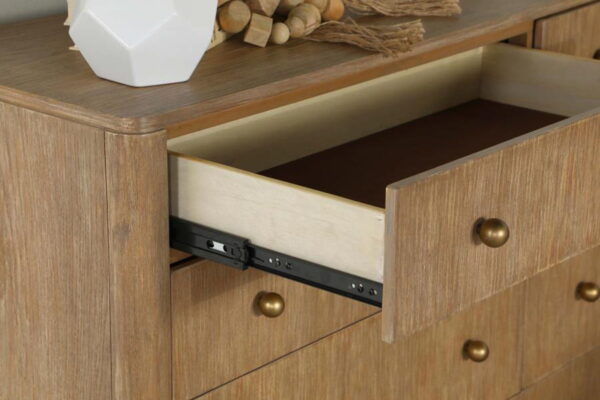 Arini - 8-Drawer Dresser - Image 26