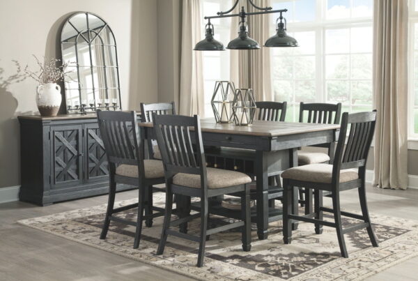 Tyler Creek - Black / Gray - Dining Room Server - Image 4