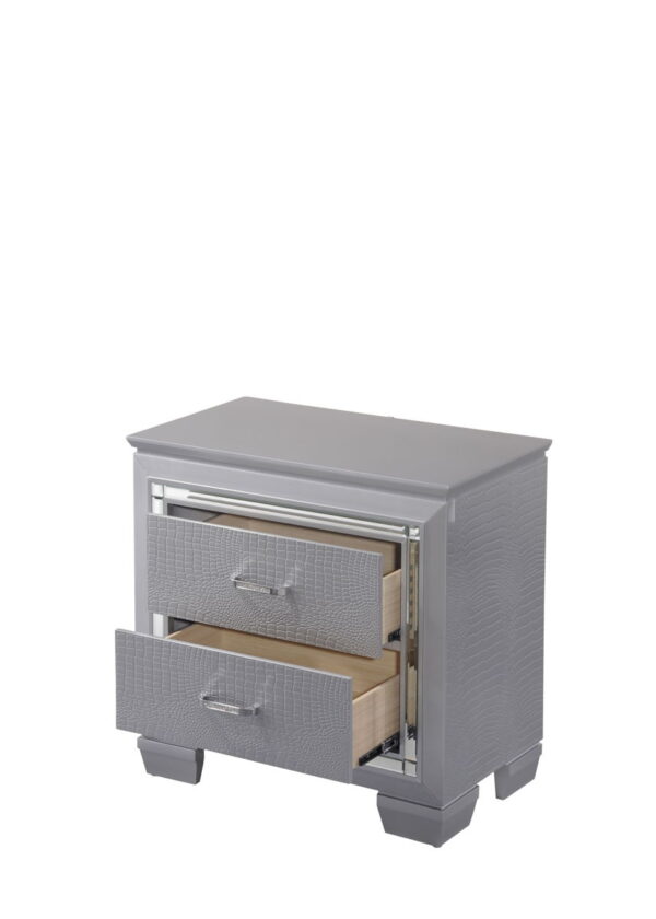 Lillian - Bedroom Set - Image 7