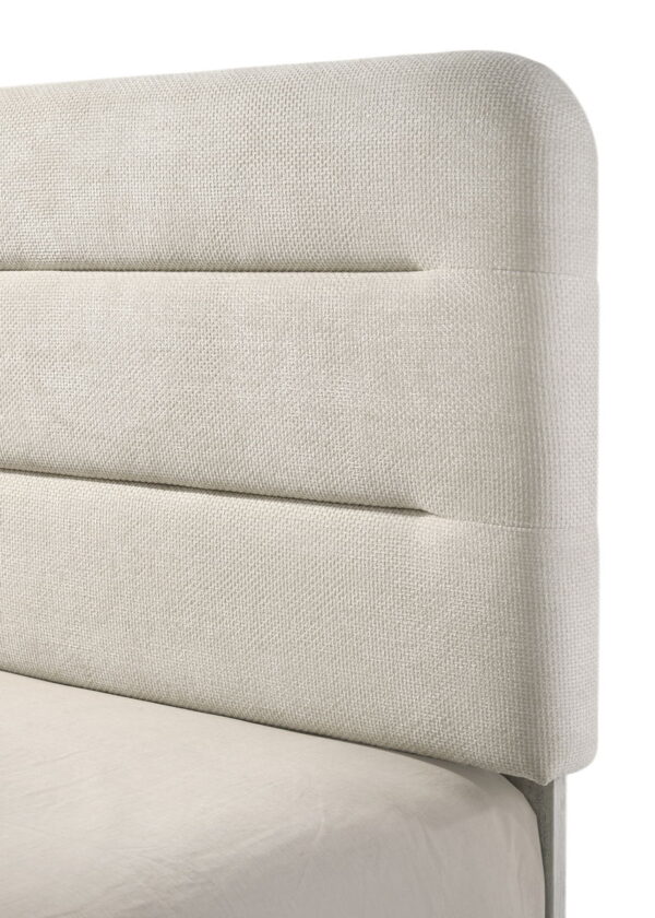Nyomi - Upholstered Bed - Image 3