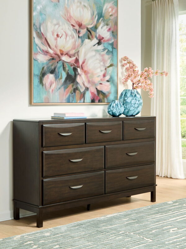 Vanmore - Dark Brown - Dresser - Image 8