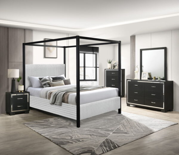 Cora - Canopy Bed - Image 3