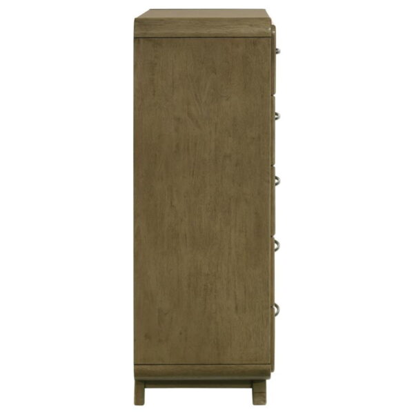 Amsbury - 5-Drawer Chest Of Drawers - Nutmeg - Image 4