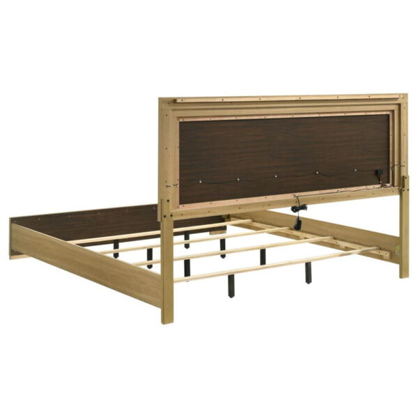 Hyland - Bedroom Set - Image 41