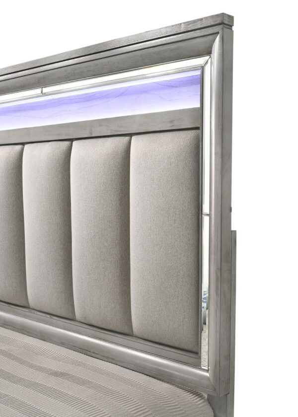 Vail - Upholstered Bed - Image 5