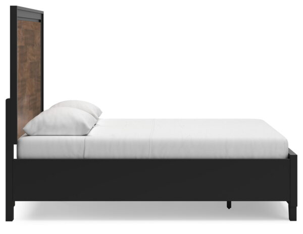 Kraeburn - Panel Storage Bed - Image 11