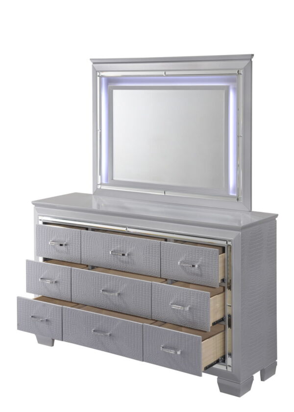 Lillian - Bedroom Set - Image 9