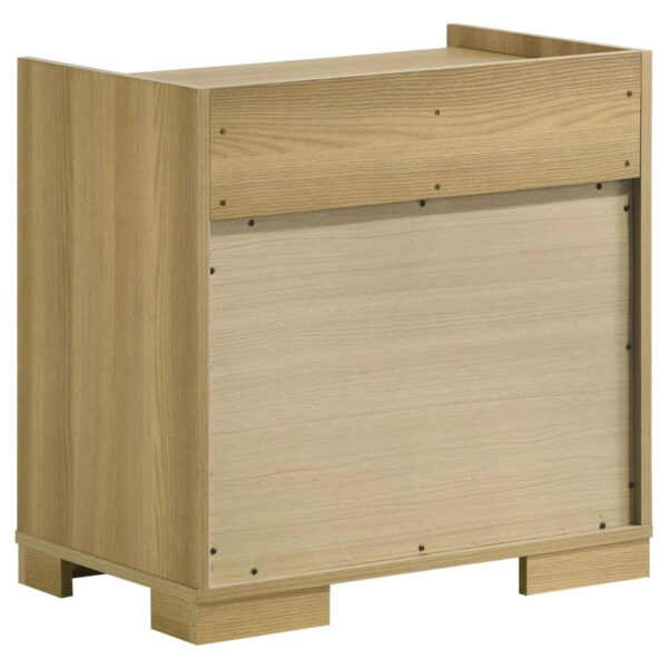 Hyland - Bedroom Set - Image 25
