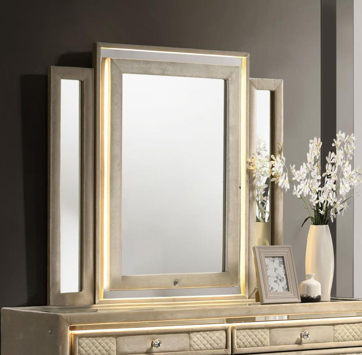 Lorient - LED Dresser Mirror - Image 2