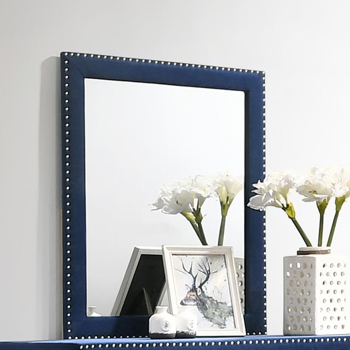 Melody - Upholstered Dresser Mirror - Image 7
