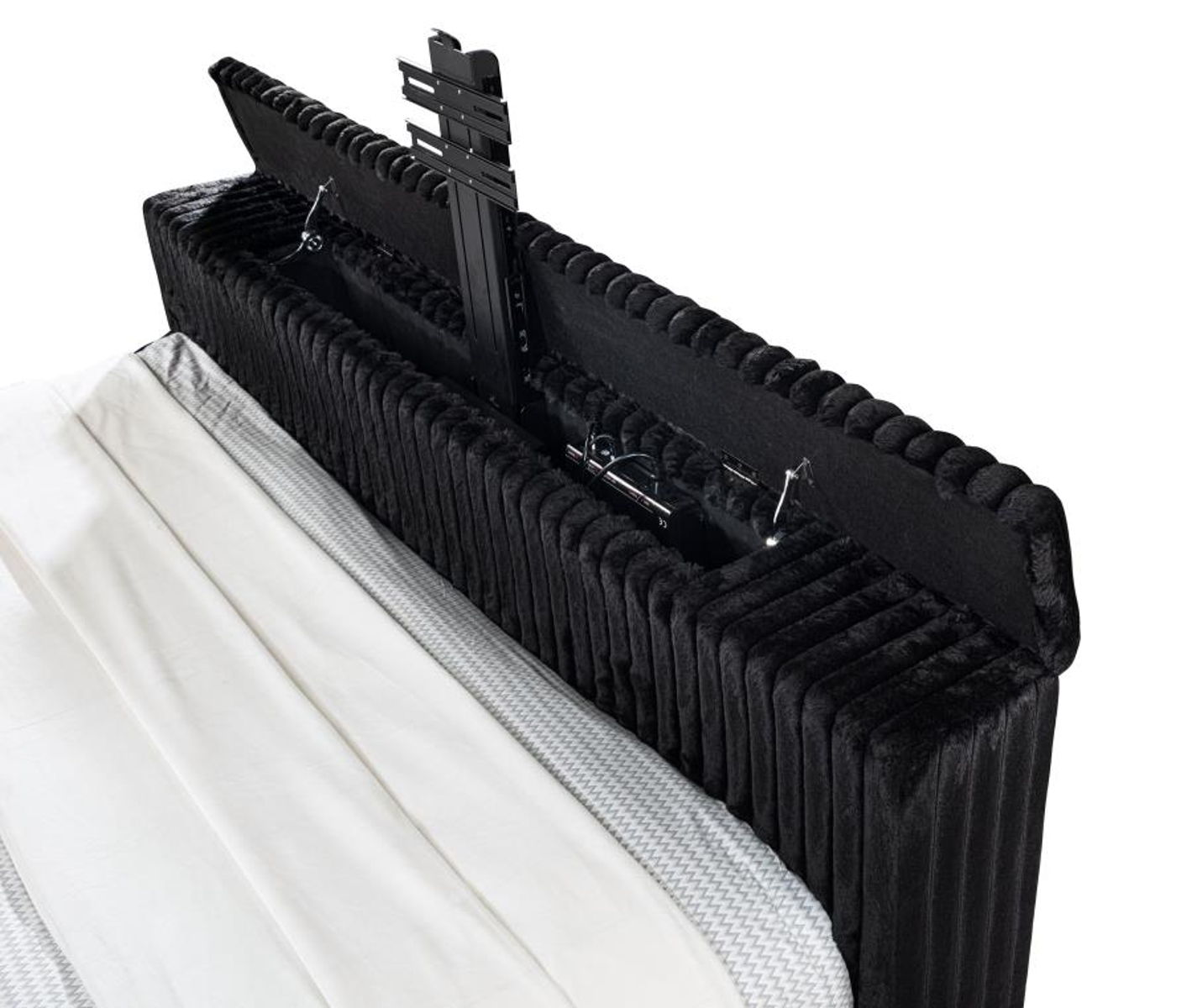 Centergrove - Upholstered Wingback TV Bed - Image 40