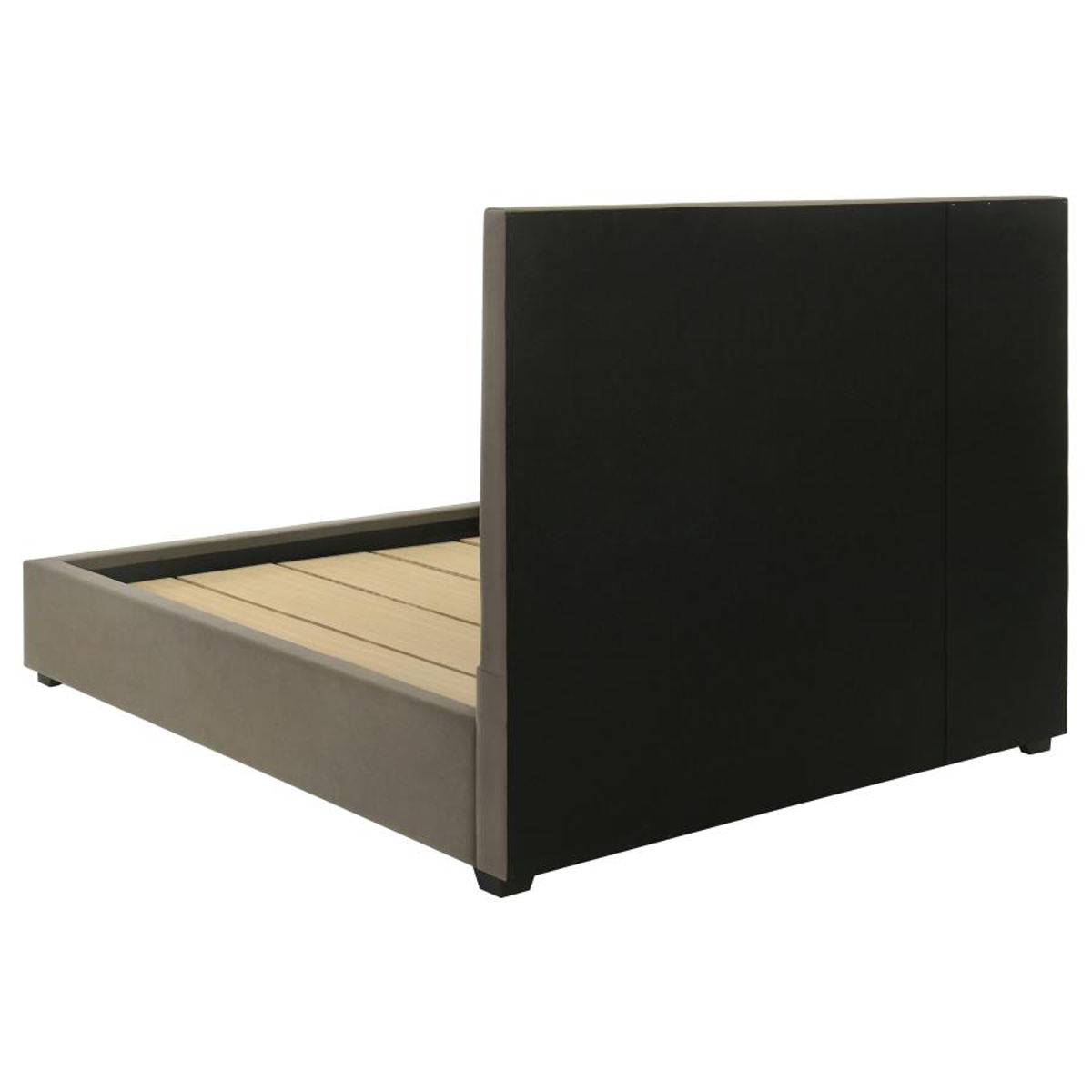 Delsea - Upholstered Platform Bed - Image 3