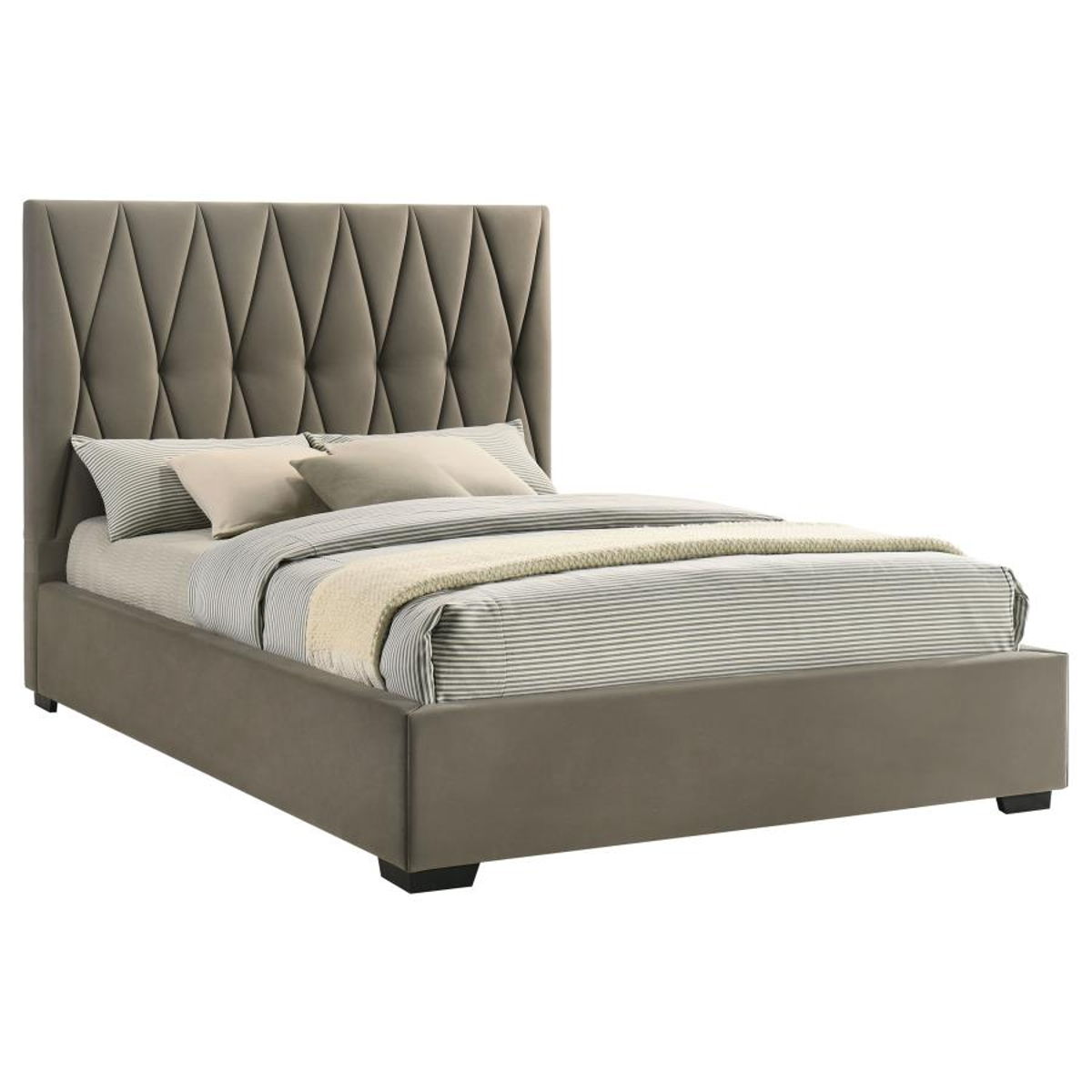 Delsea - Upholstered Platform Bed - Image 13